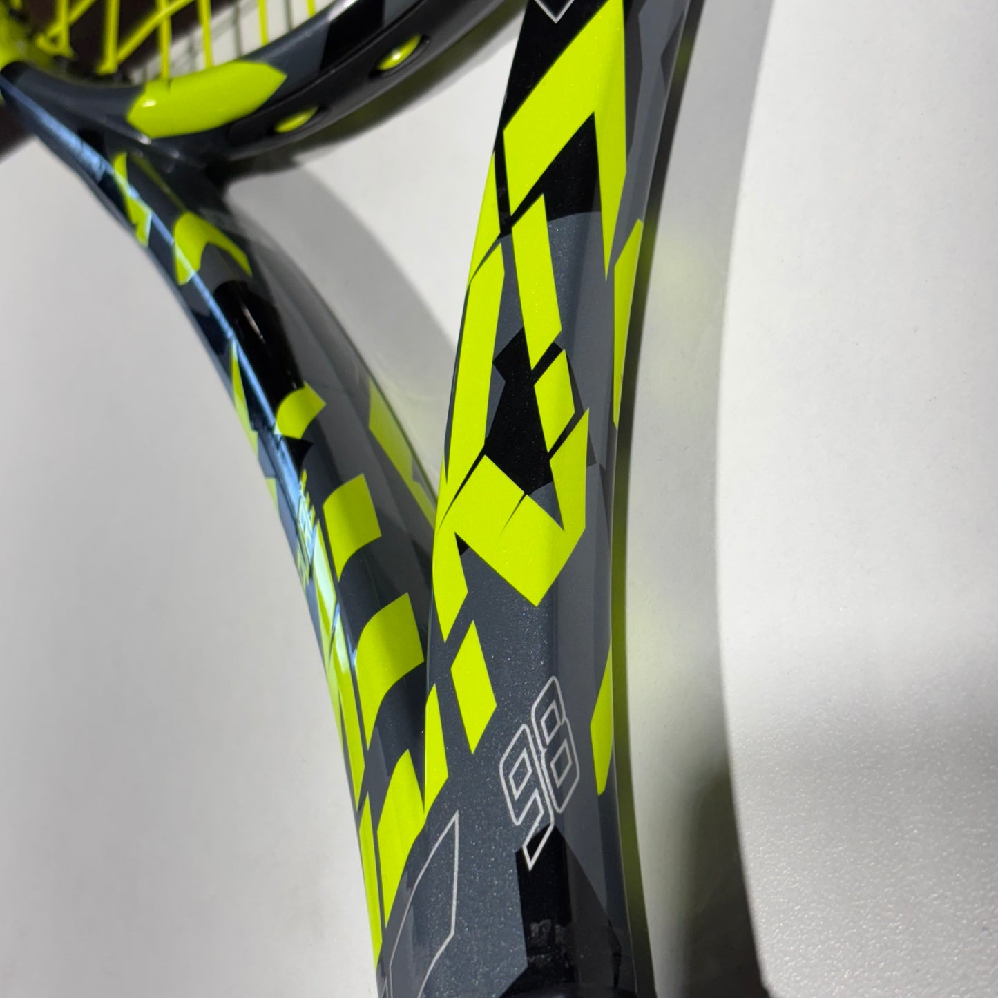 Babolat Pure Aero 98 gripsize 4 3/8 (Condition 9/10) 0729-3