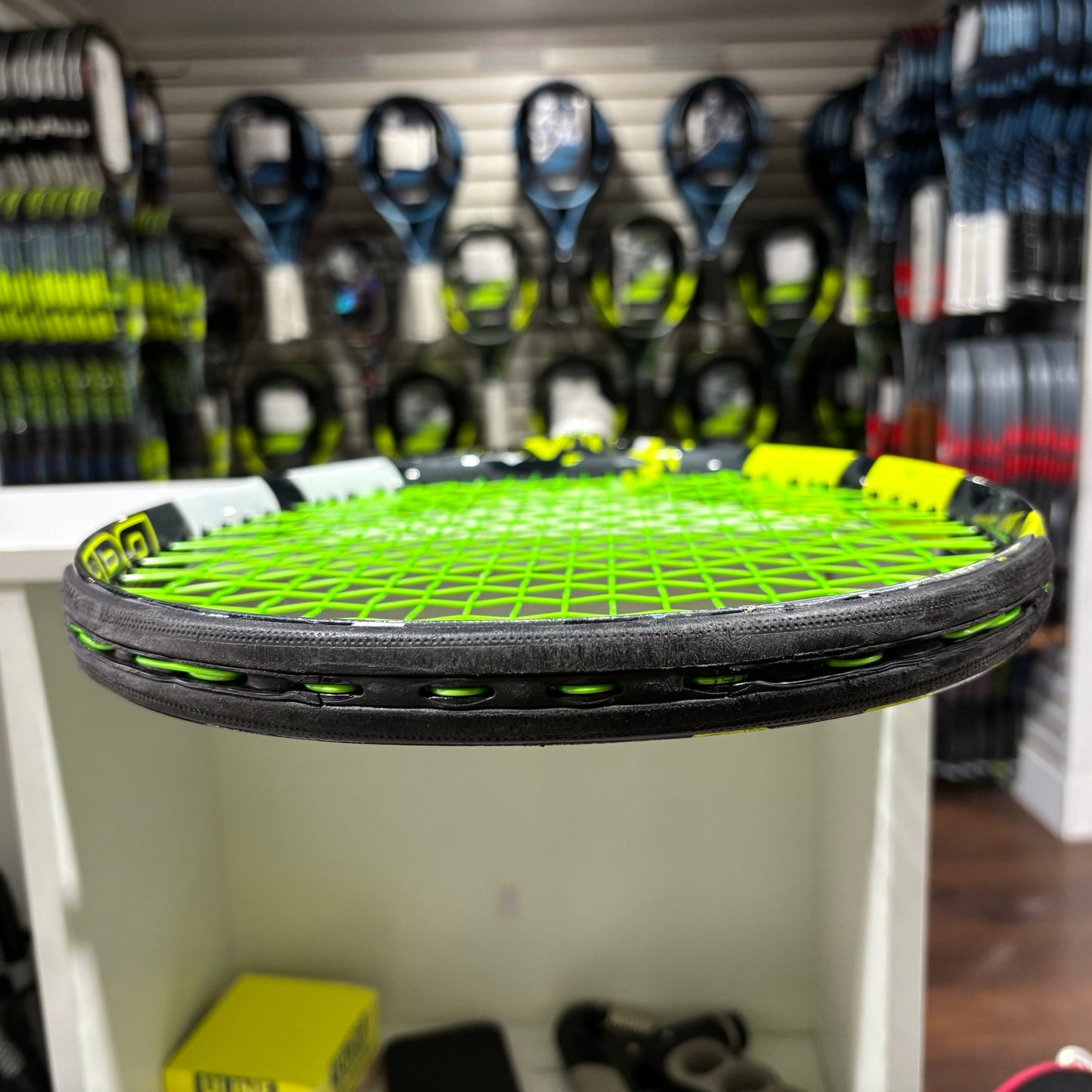 Babolat Pure Aero Team gripsize 4 3/8 (Condition 8/10) 0826-2