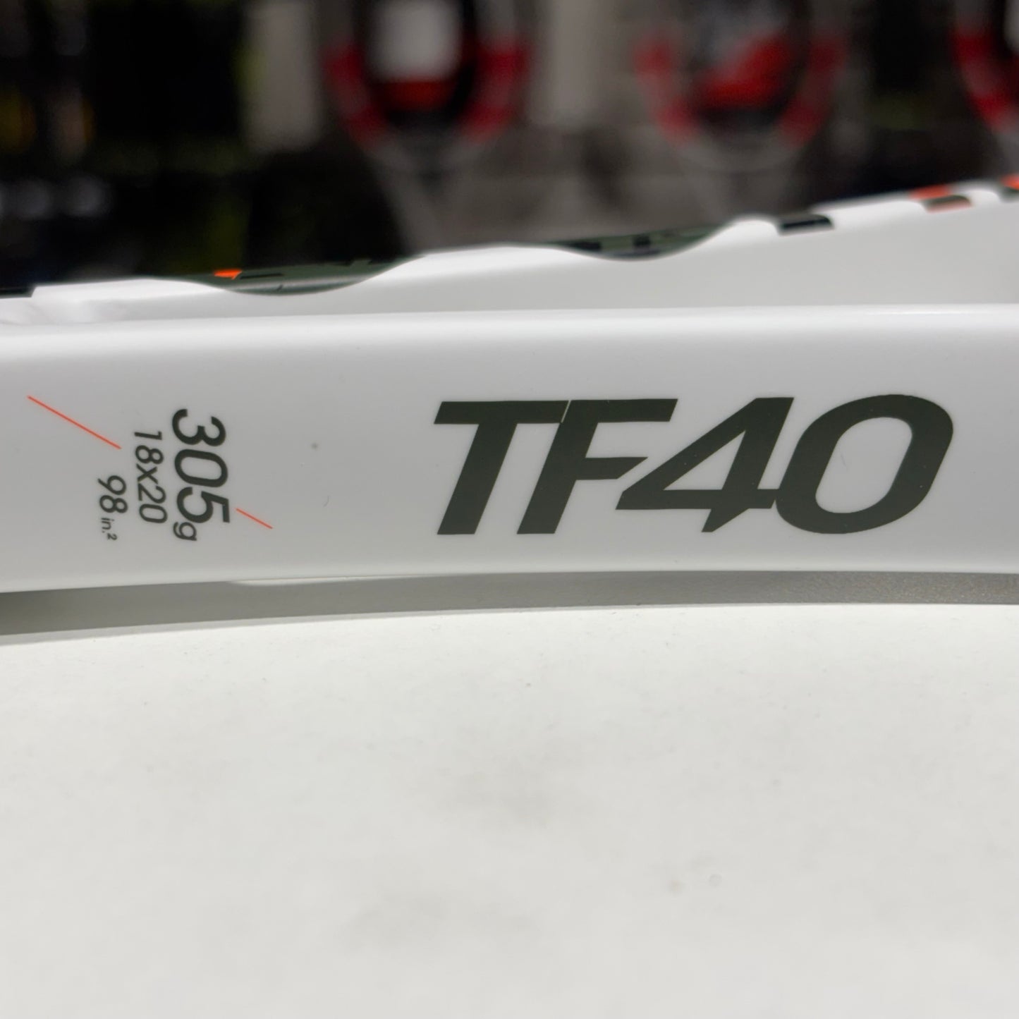 Tecnifibre TF40 305 18x20 grip 4 1/4 (Condition 9.9/10) 0724-6