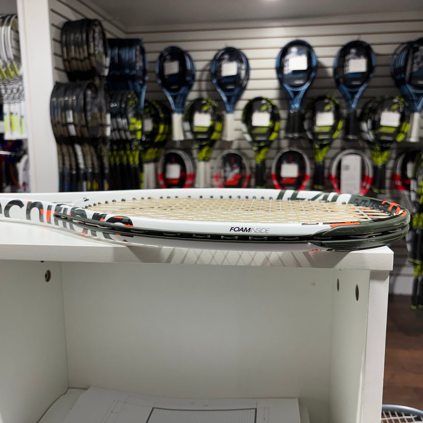 Tecnifibre TF40 305 18x20 grip 4 1/4 (Condition 9.9/10) 0724-6