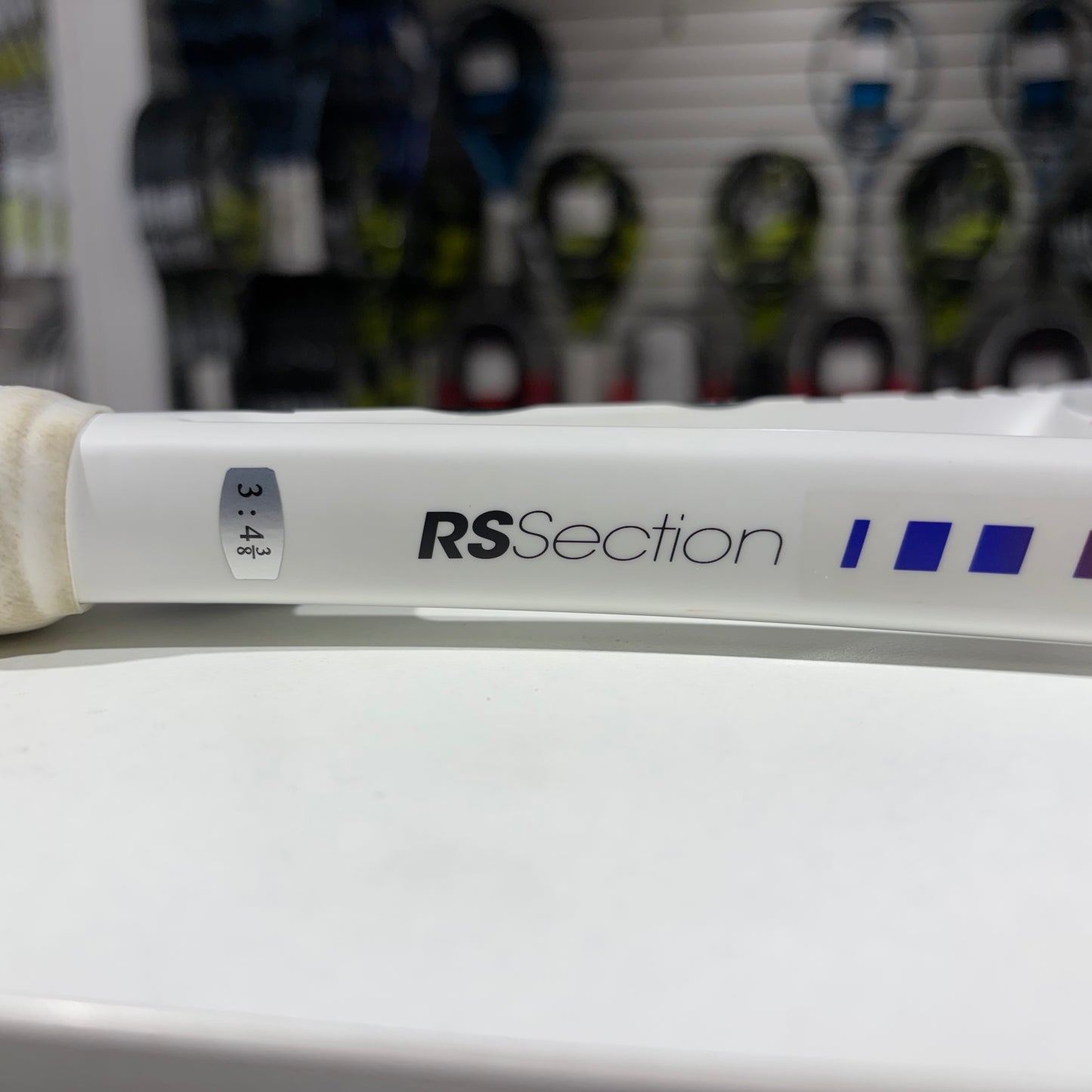 Tecnifibre TFight 305 ISO gripsize 4 3/8 (Condition 9/10) 0415-2