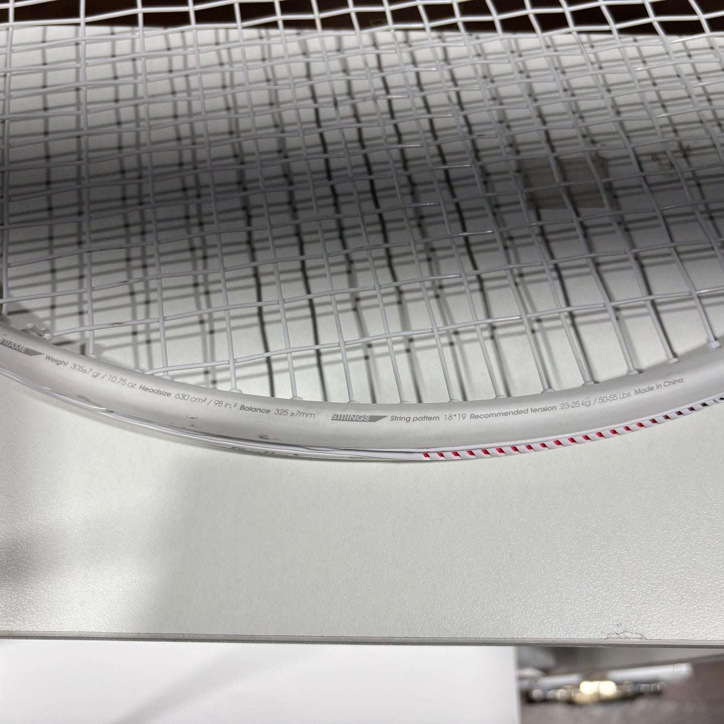Tecnifibre TFight 305 ISO gripsize 4 3/8 (Condition 9/10) 0415-2