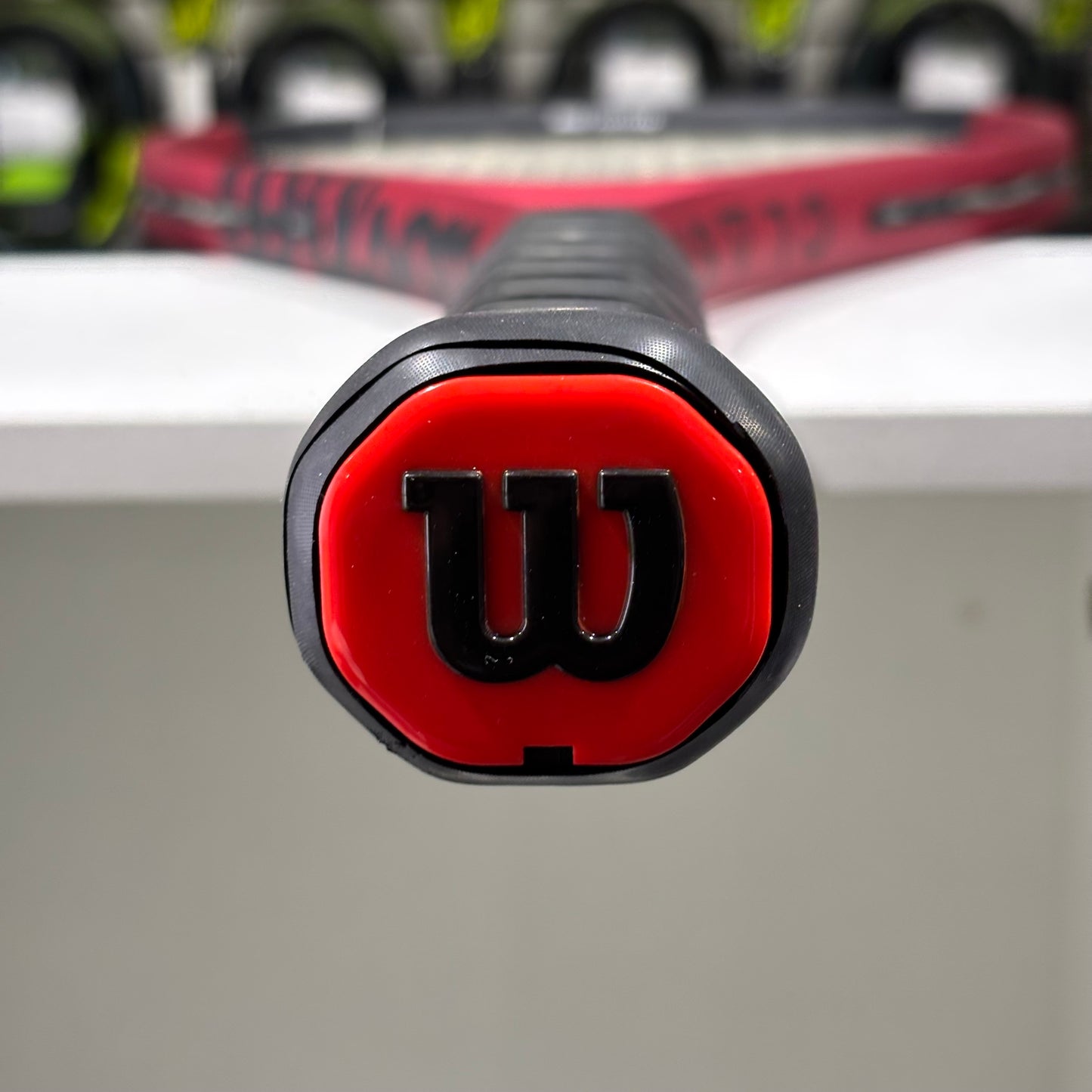Wilson Clash 108 v2 grip 4 1/2 (Condition 9.5/10) 0429-01