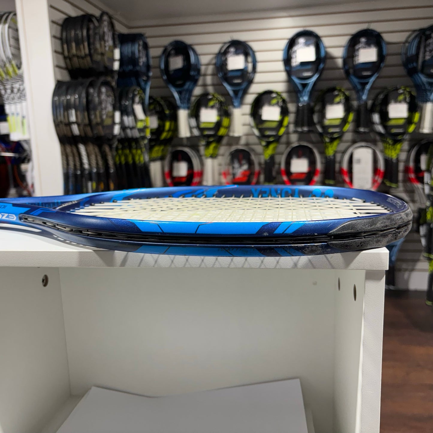 Yonex Ezone 105 grip 4 3/8 Japan (Condition 6.5/10) 0723-3