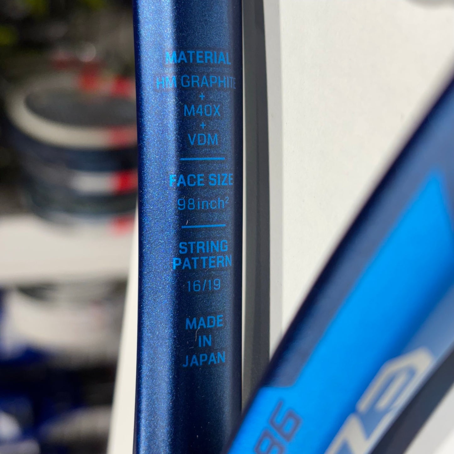 Yonex Ezone 98 Tour grip 4 1/4 Japan (Condition 9/10) 0724-1