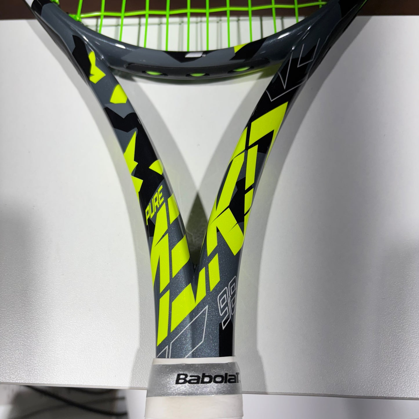 Babolat Pure Aero 98 Gripsize 4 3/8 (Condition 9.5/10) 0217-9