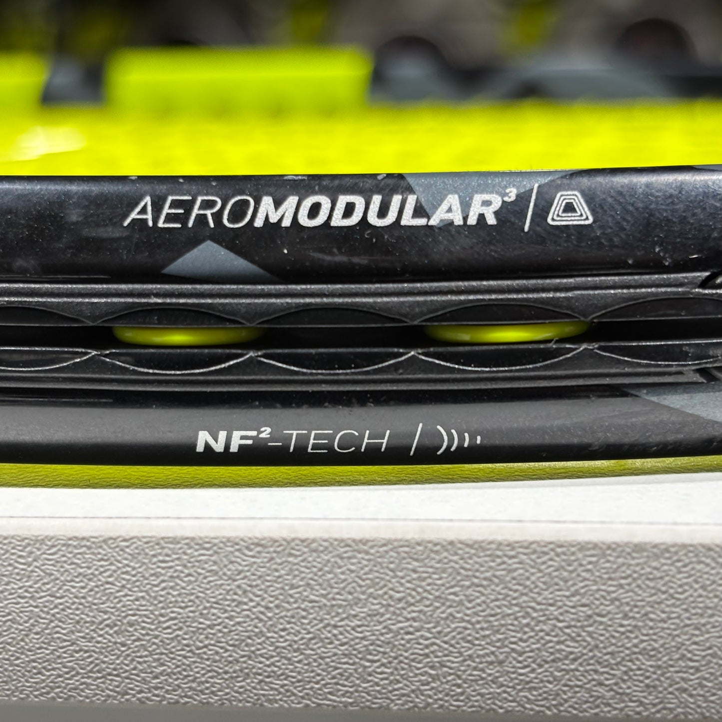 Babolat Pure Aero 98 gripsize 4 3/8 (Condition 9/10) 0729-3