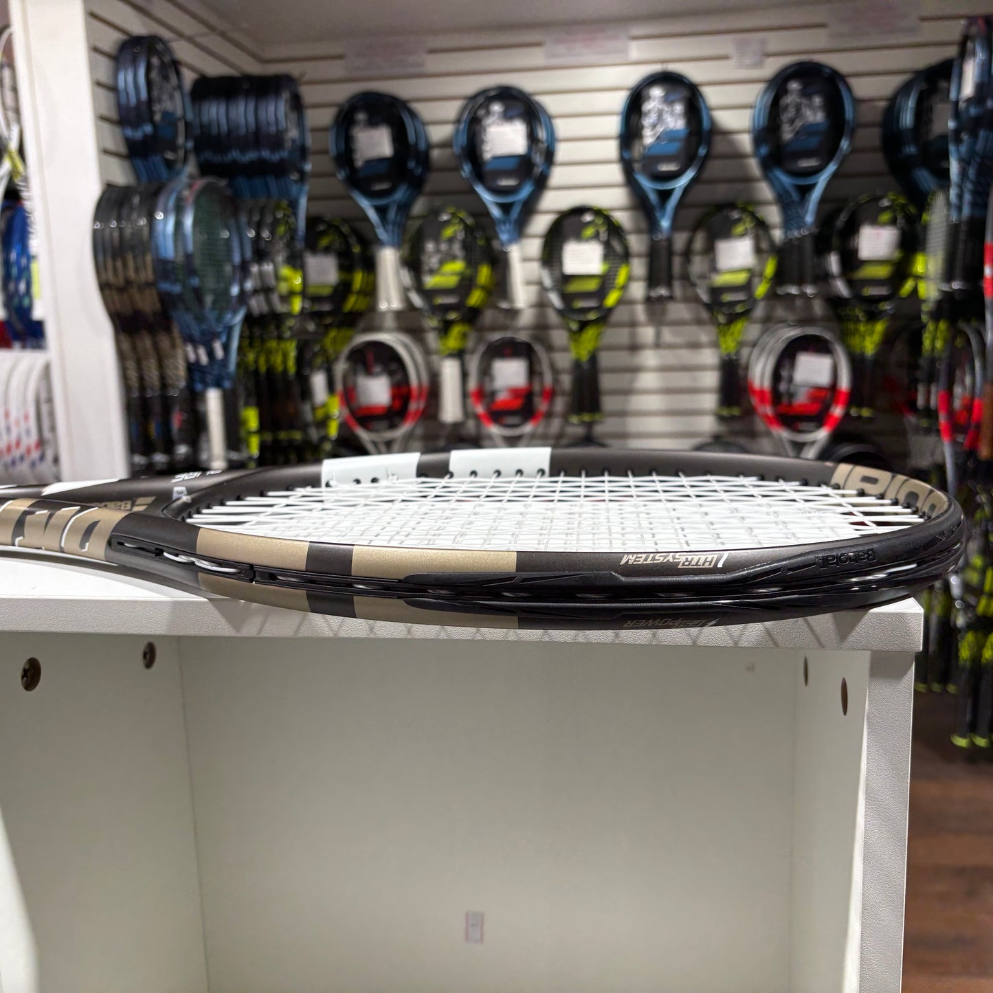 Babolat Pure Drive Wimbledon gripsize 4 3/8 (Condition 9.5/10) 0209-3 - VuTennis.com
