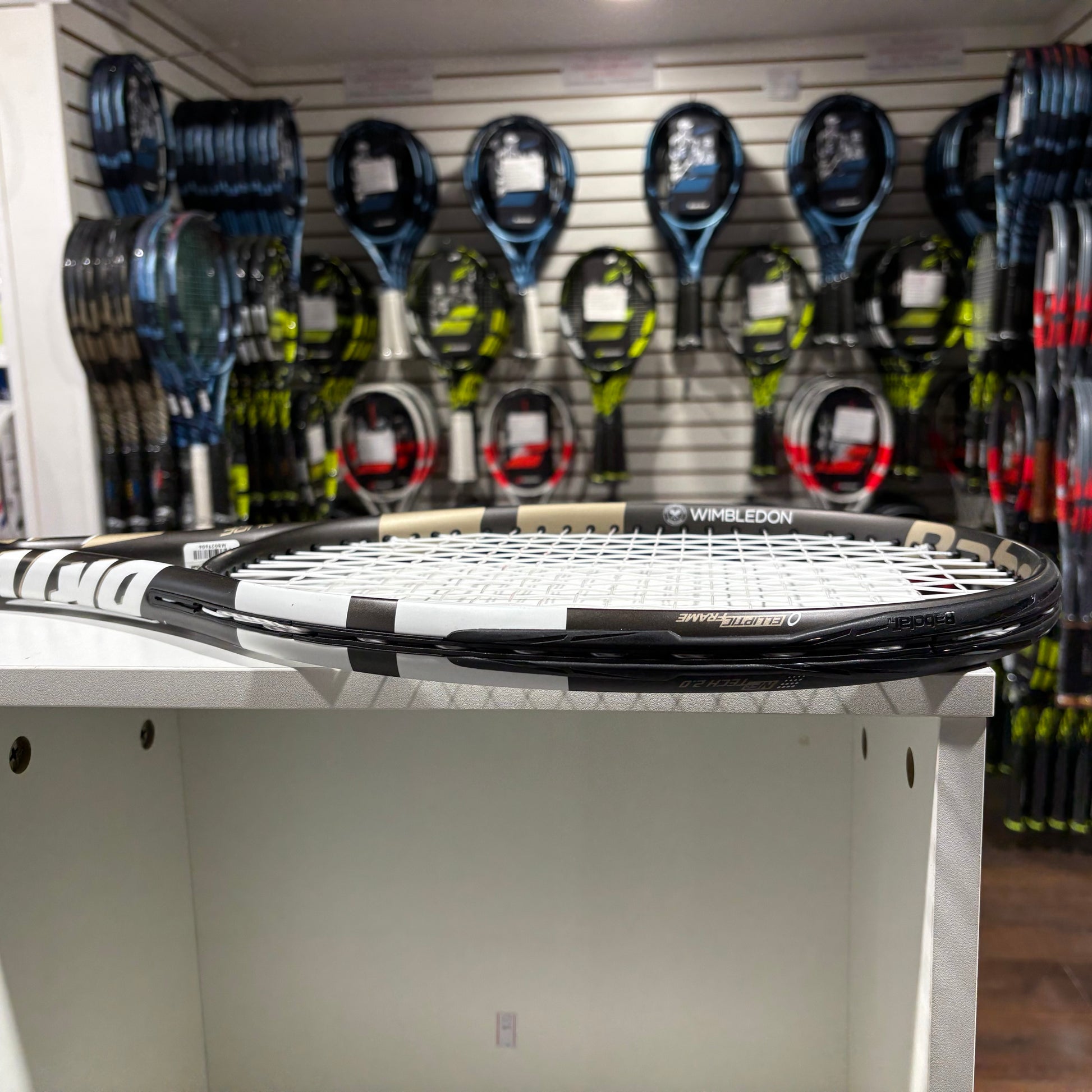 Babolat Pure Drive Wimbledon gripsize 4 3/8 (Condition 9.5/10) 0209-3 - VuTennis.com