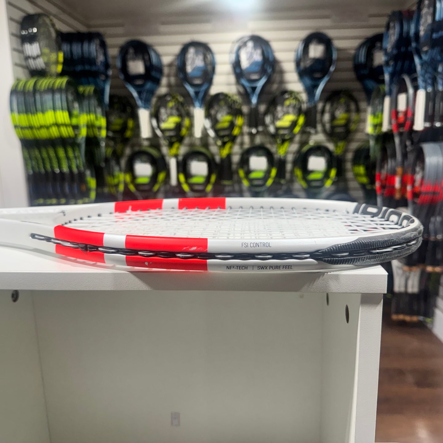 Babolat Pure Strike 100 16x19 gripsize 4 3/8 (Condition 8/10) 0501-3