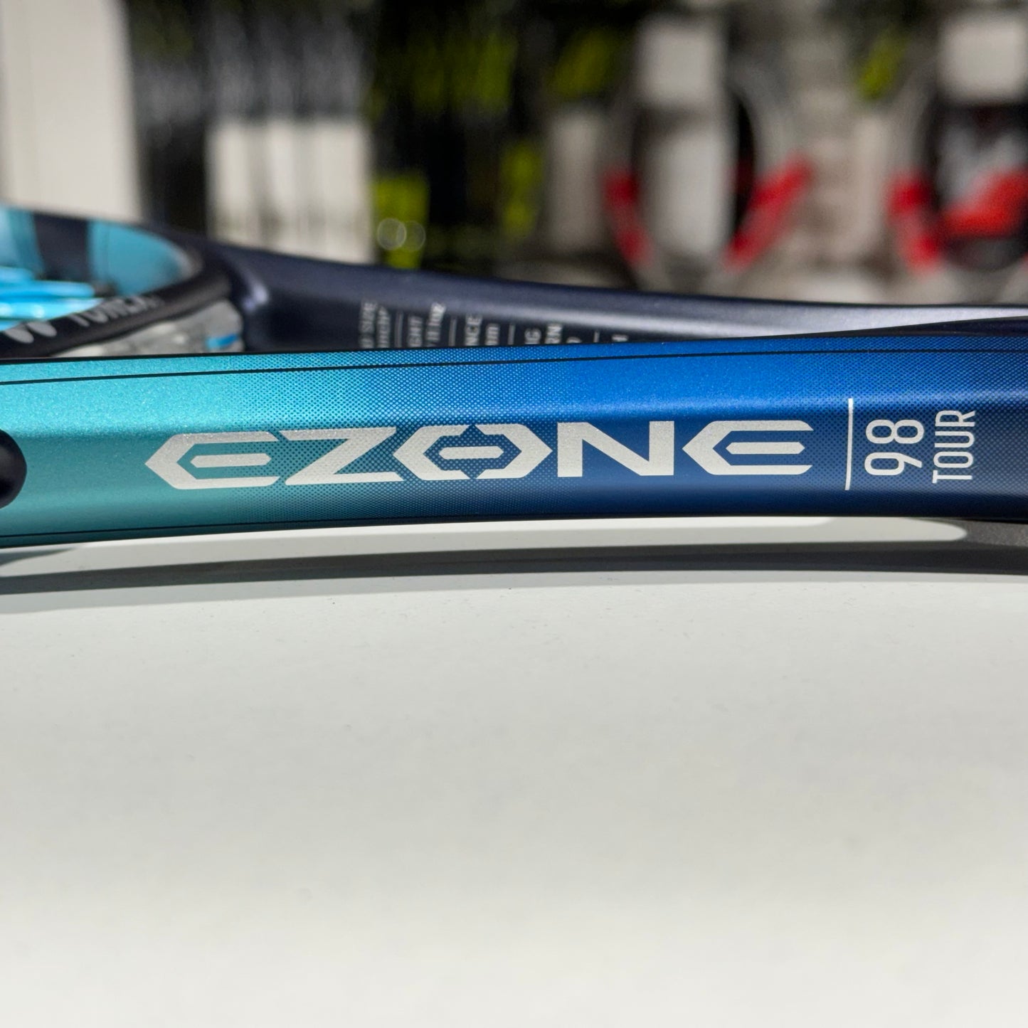 Yonex Ezone 98 Tour gripsize 4 1/4 Made in Japan (Condition 9.5/10) 241113-1