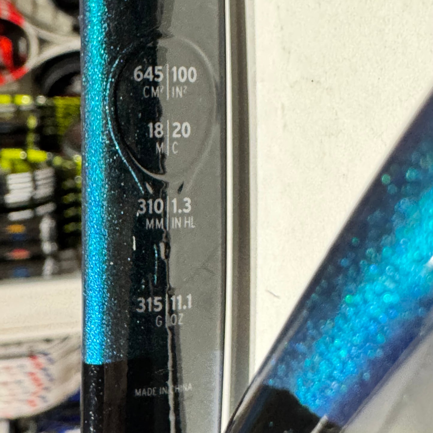 Head Auxetic 2.0 Gravity Pro gripsize 4 1/4 (Condition 9/10) 1216-1