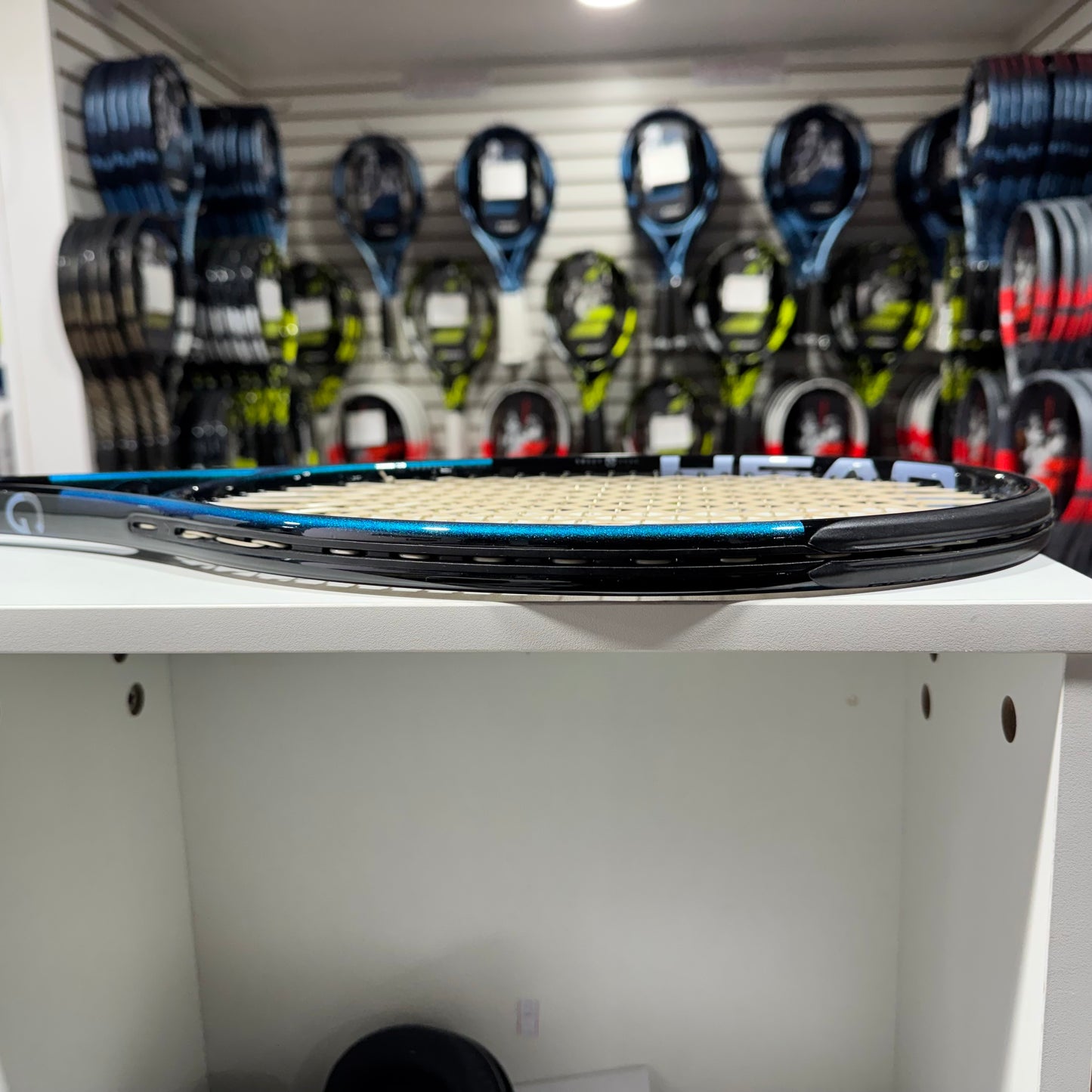 Head Auxetic 2.0 Gravity Pro gripsize 4 1/4 (Condition 9/10) 1216-1