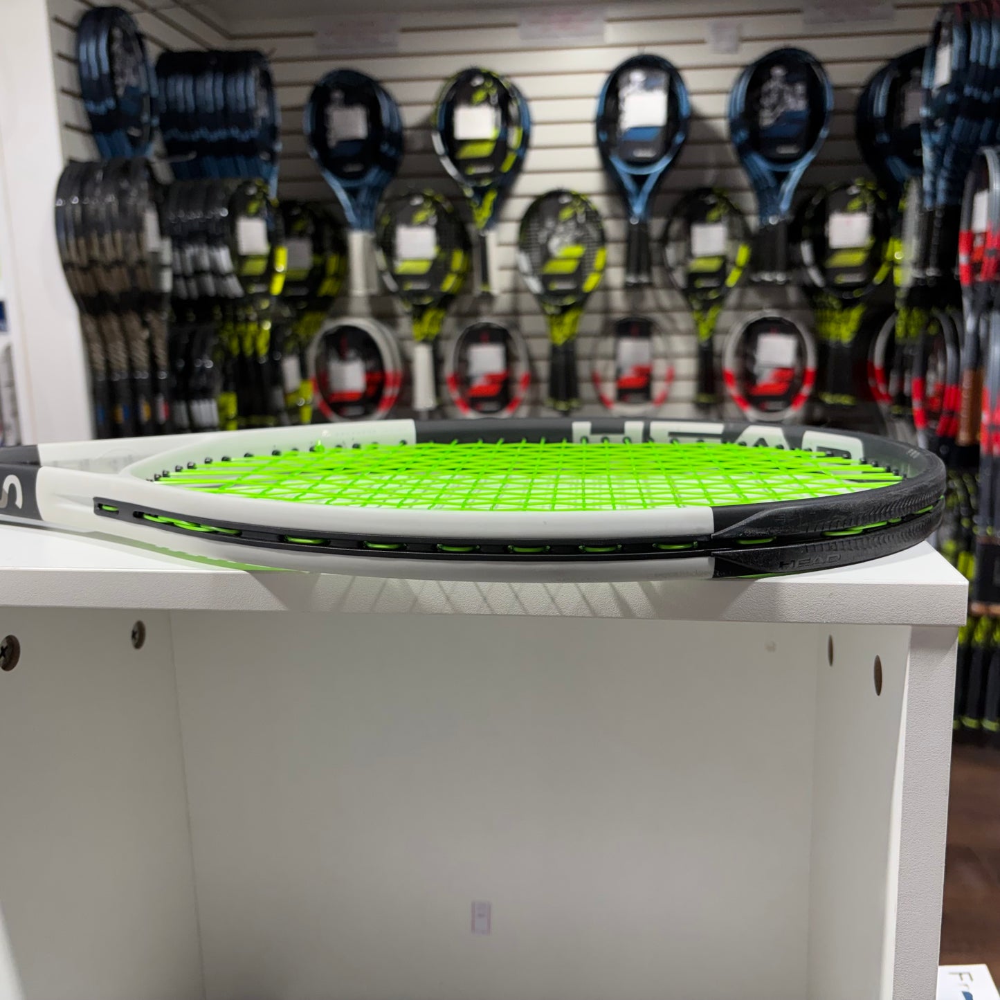 Head Auxetic 2 Speed Pro gripsize 4 3/8 (Condition 9/10) 0204-4