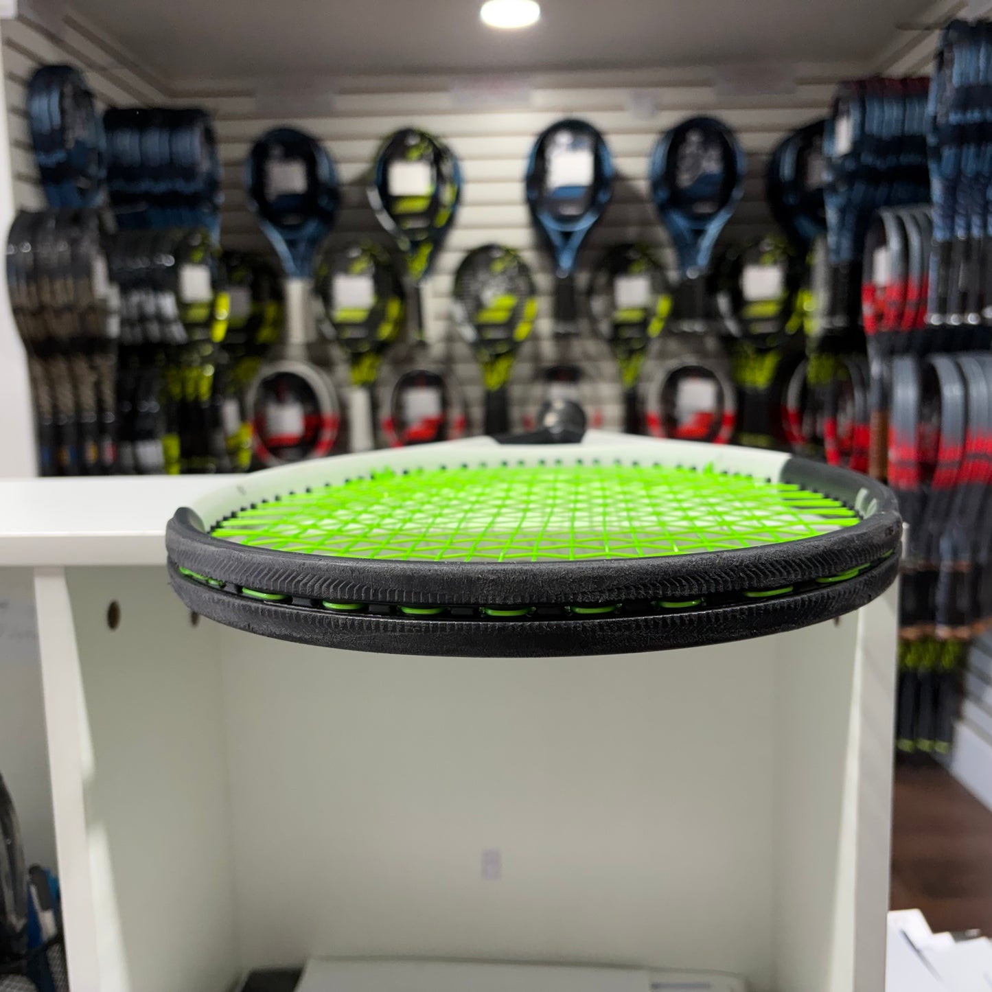 Head Auxetic 2 Speed Pro gripsize 4 3/8 (Condition 9/10) 0204-4