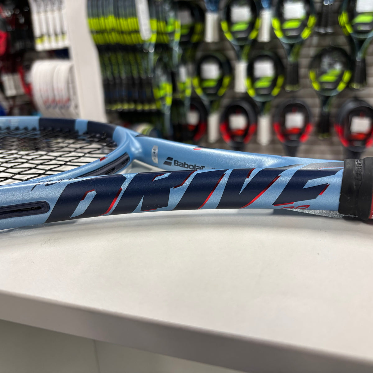 Babolat Pure Drive 98 gripsize 4 3/8 (Condition 9/10) 1001-2