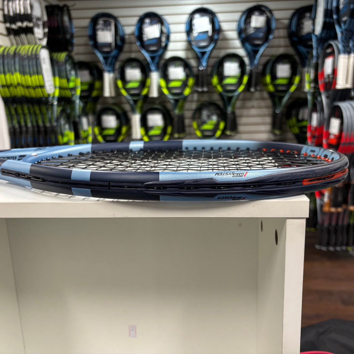 Babolat Pure Drive 98 gripsize 4 3/8 (Condition 9/10) 1001-2