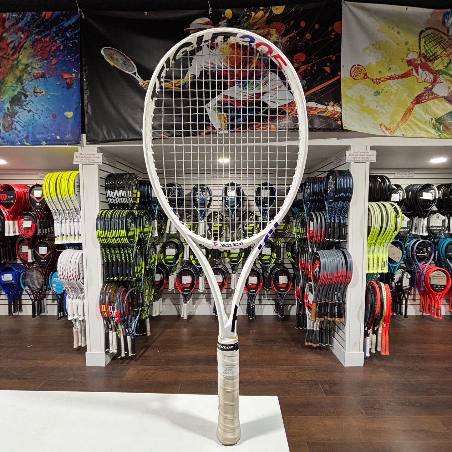 Tecnifibre T-Fight 305 gripsize 4 1/4 (Condition 8/10) 0313-7