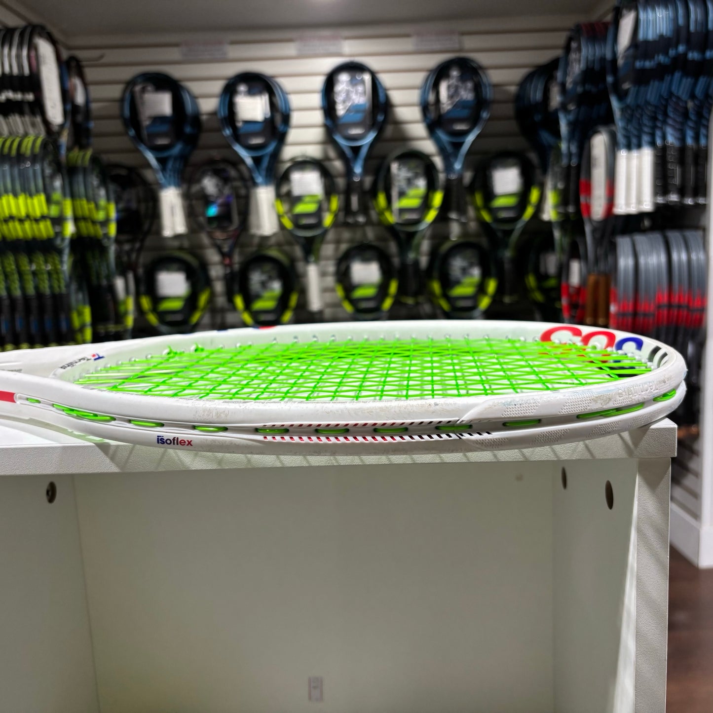 Tecnifibre T-Fight 305S gripsize 4 3/8 (Condition 8/10) 0826-7
