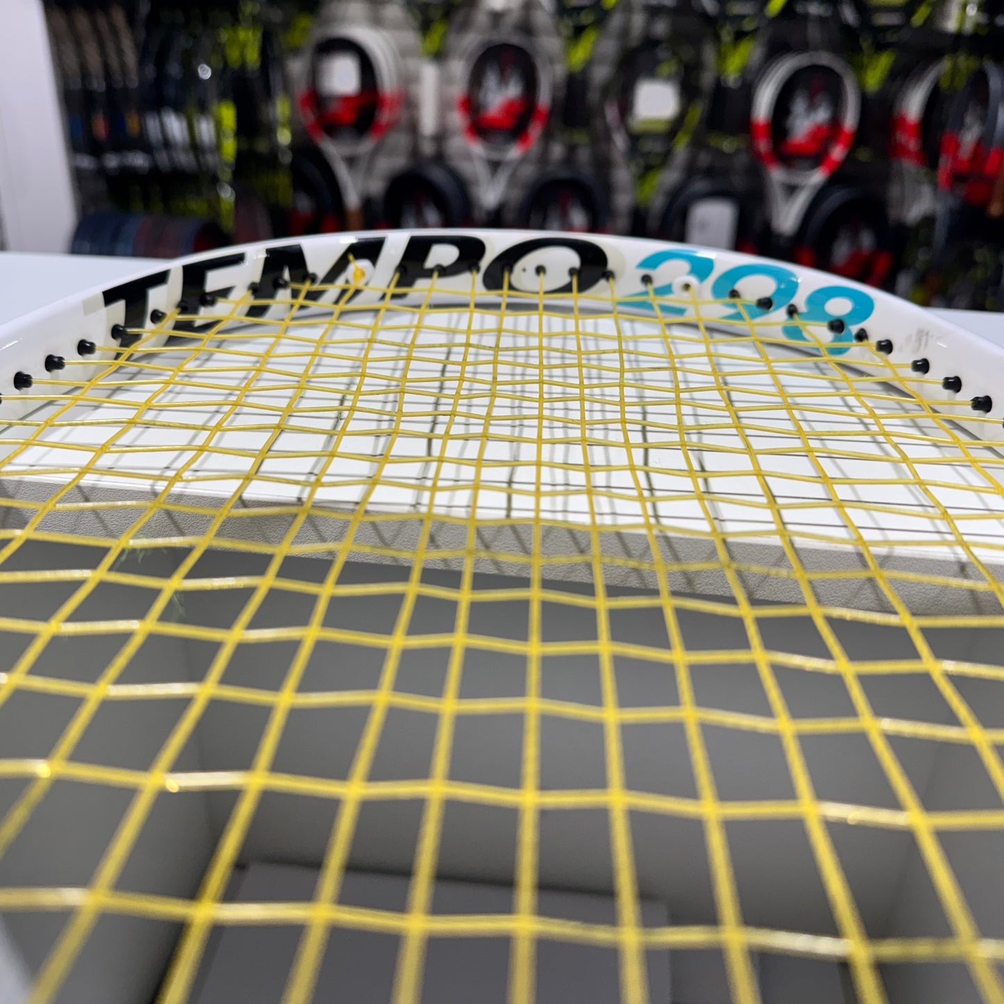 Tecnifibre Tempo 298 IGA grip 4 1/4 (Condition 9/10) 1217-4