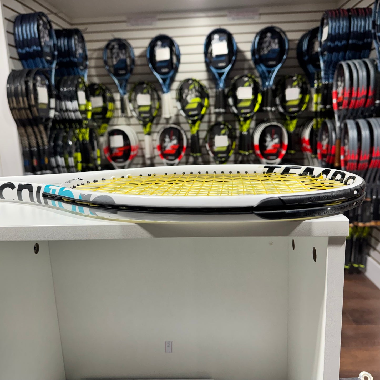 Tecnifibre Tempo 298 IGA grip 4 1/4 (Condition 9/10) 1217-4