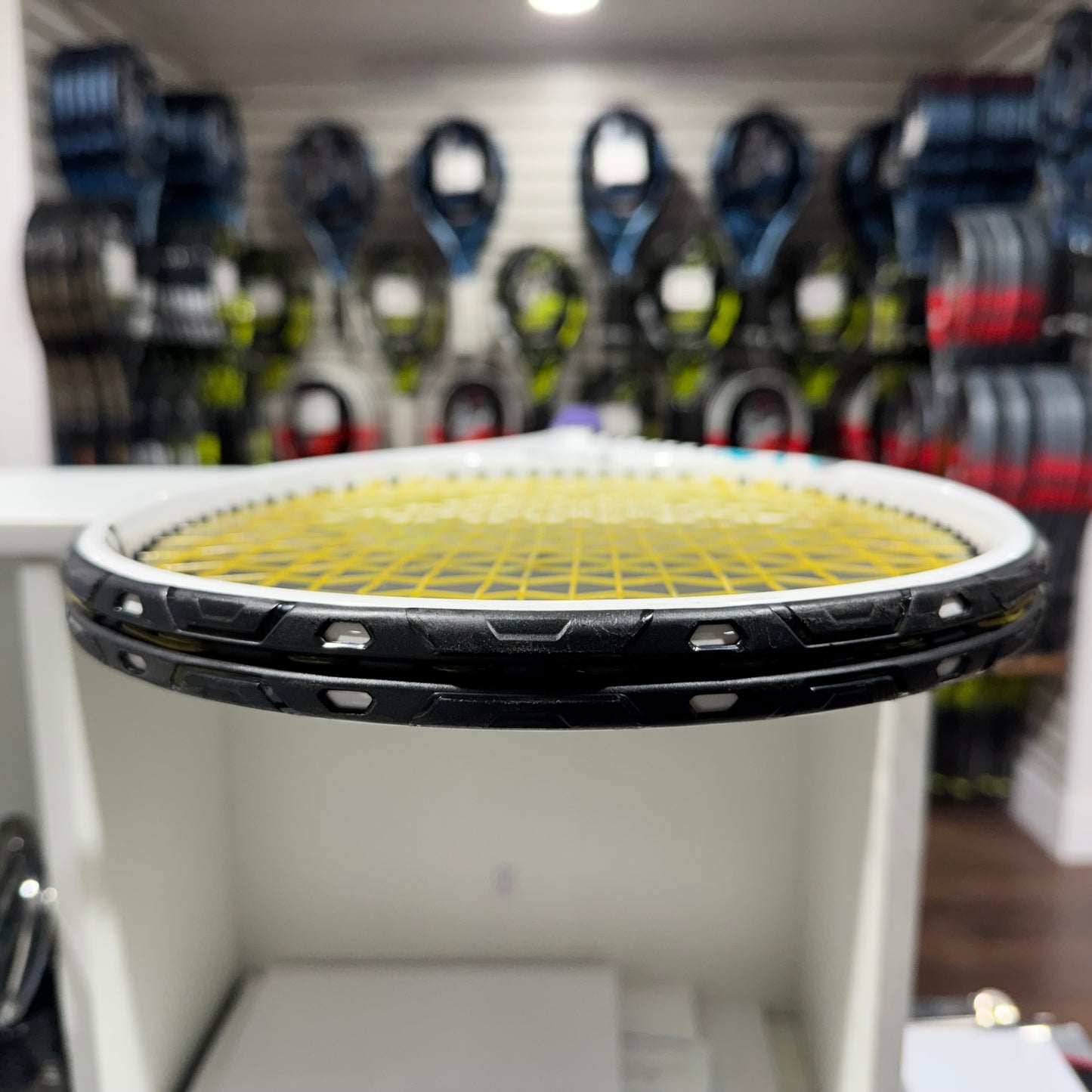 Tecnifibre Tempo 298 IGA grip 4 1/4 (Condition 9/10) 1217-4