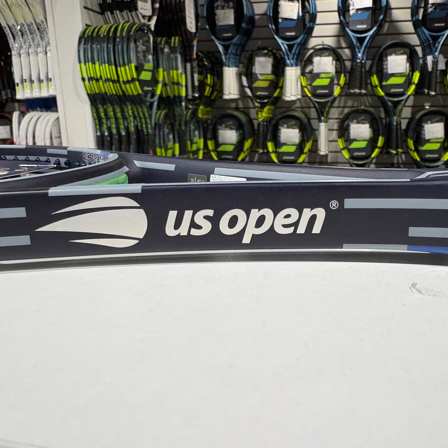 Wilson Blade 98 16x19 V9 US Open (Condition 9.9/10)
