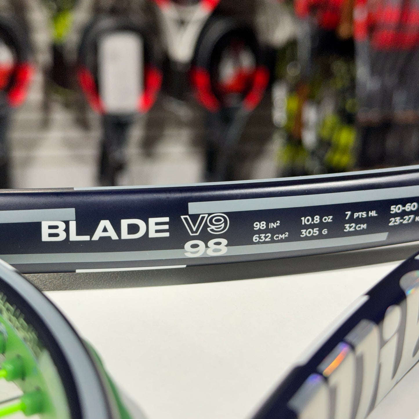 Wilson Blade 16x19 US Open V9 gripsize 4 1/4 (Condition 9/10) 1217-2