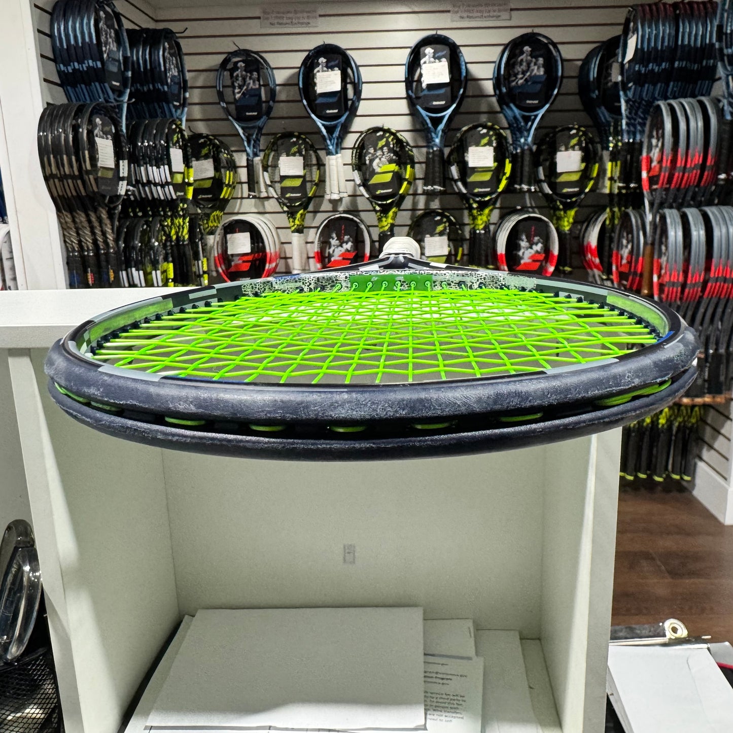 Wilson Blade 16x19 US Open V9 gripsize 4 1/4 (Condition 9/10) 1217-2