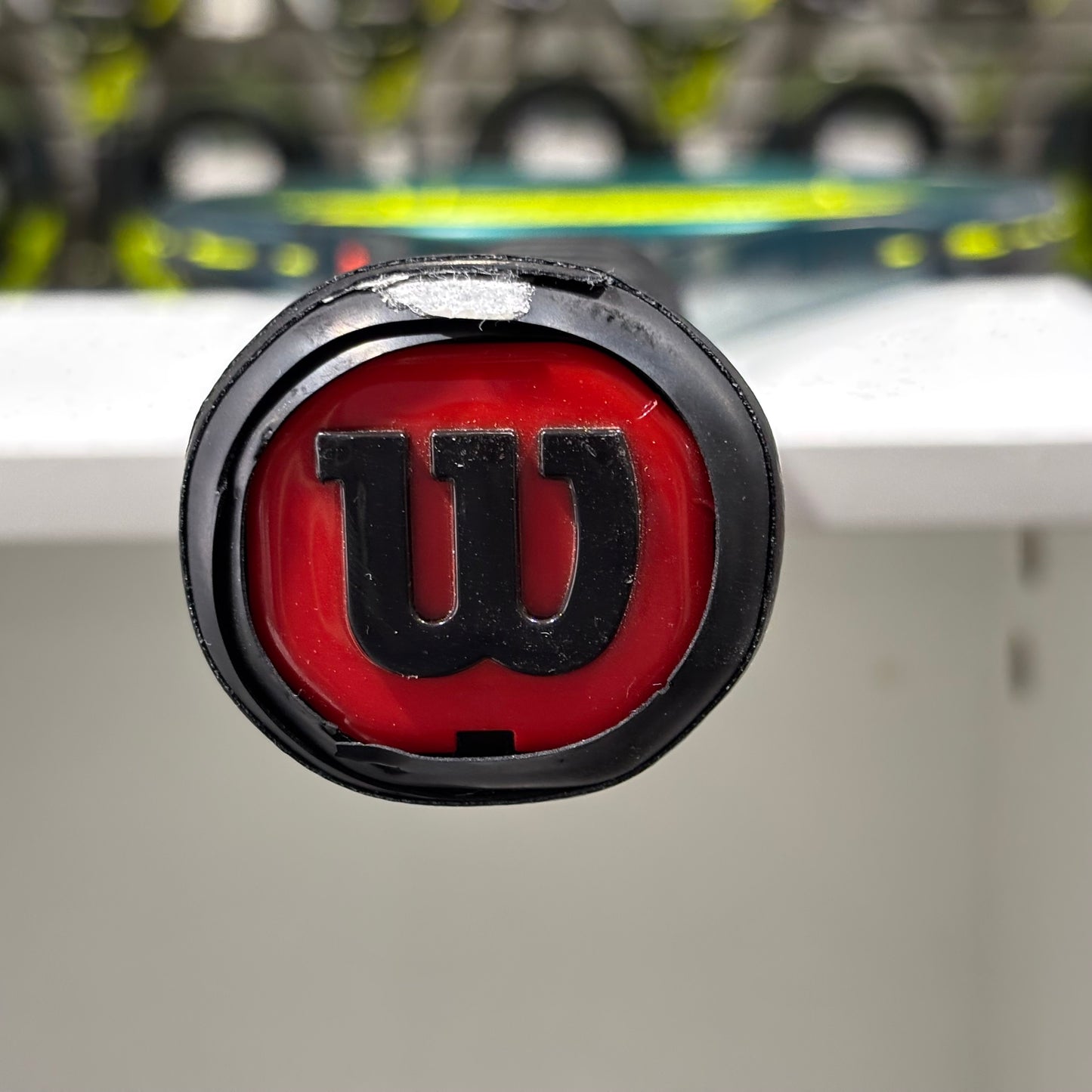 Wilson Blade 98 16x19 V9 gripsize 4 1/4 (Condition 7/10) 0609-05