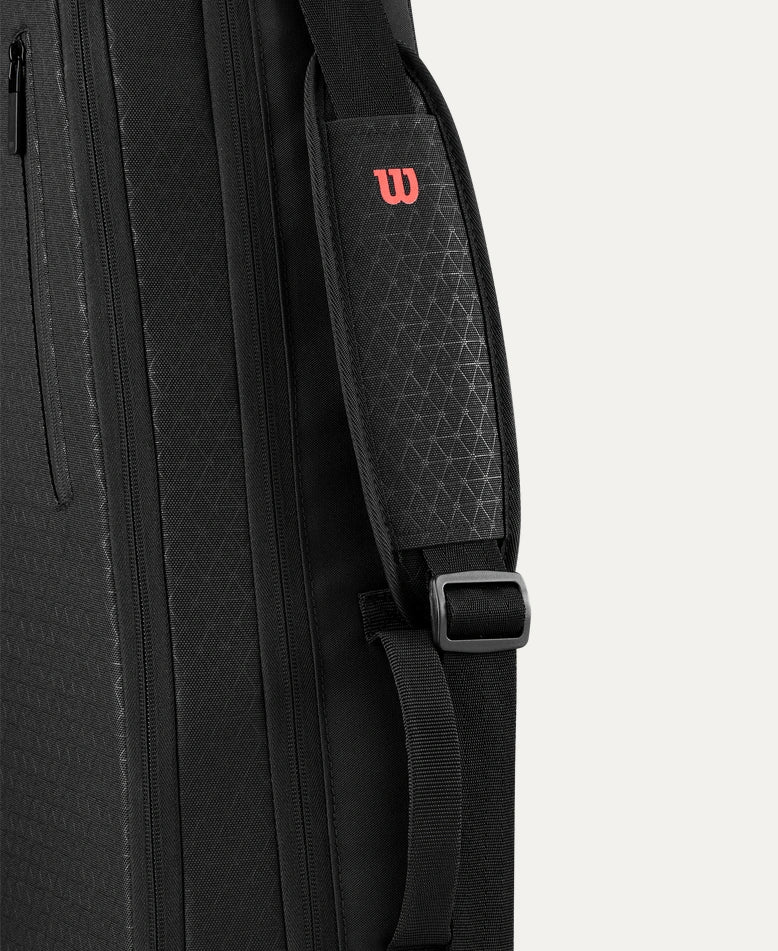 Wilson Clash v3 Super Tour 3 pack bag