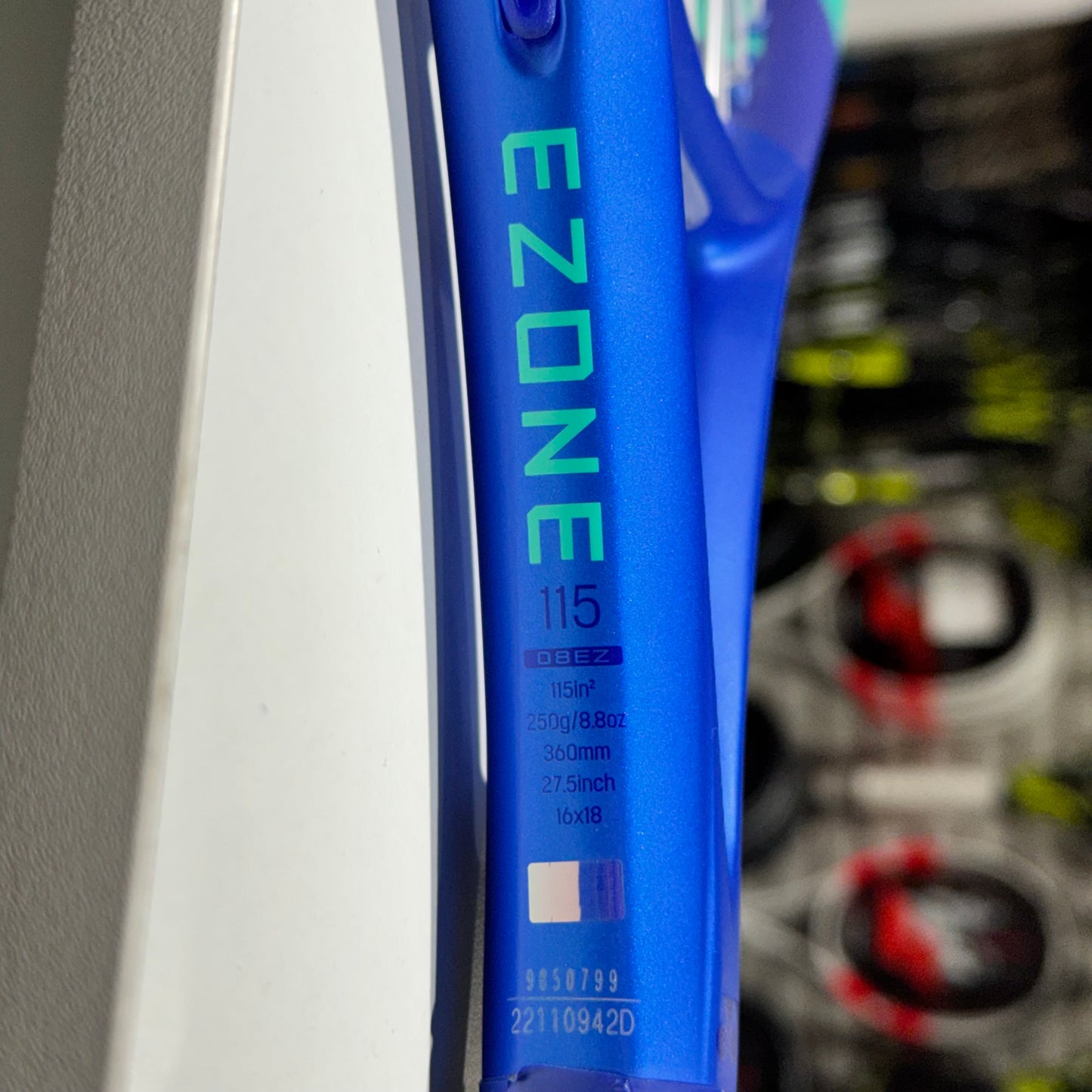 Yonex Ezone 115 grip 4 1/4 (Condition 9/10) 1216-5