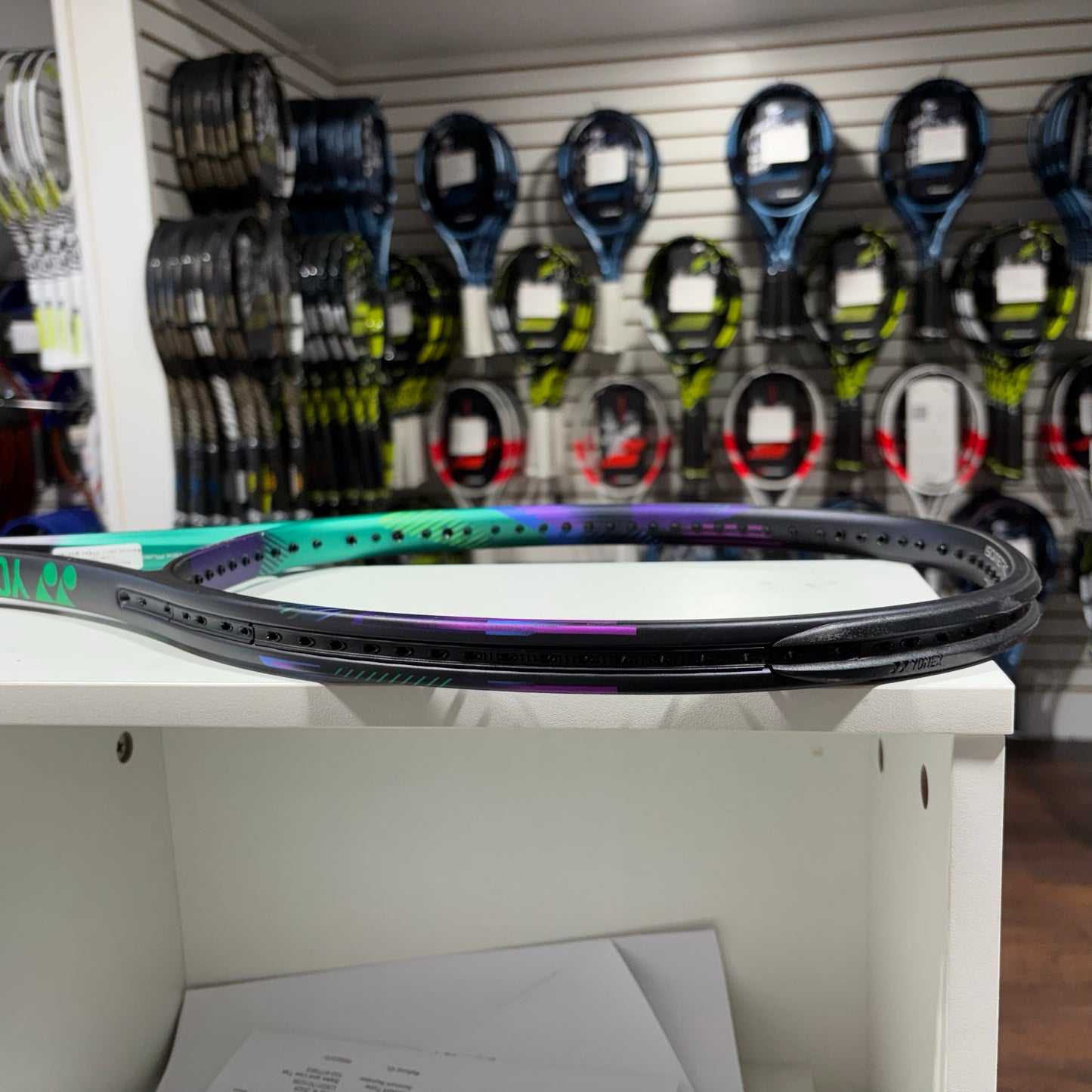 Yonex Vcore Pro 97D grip 4 1/4 Japan (Condition 9/10) 0724-2
