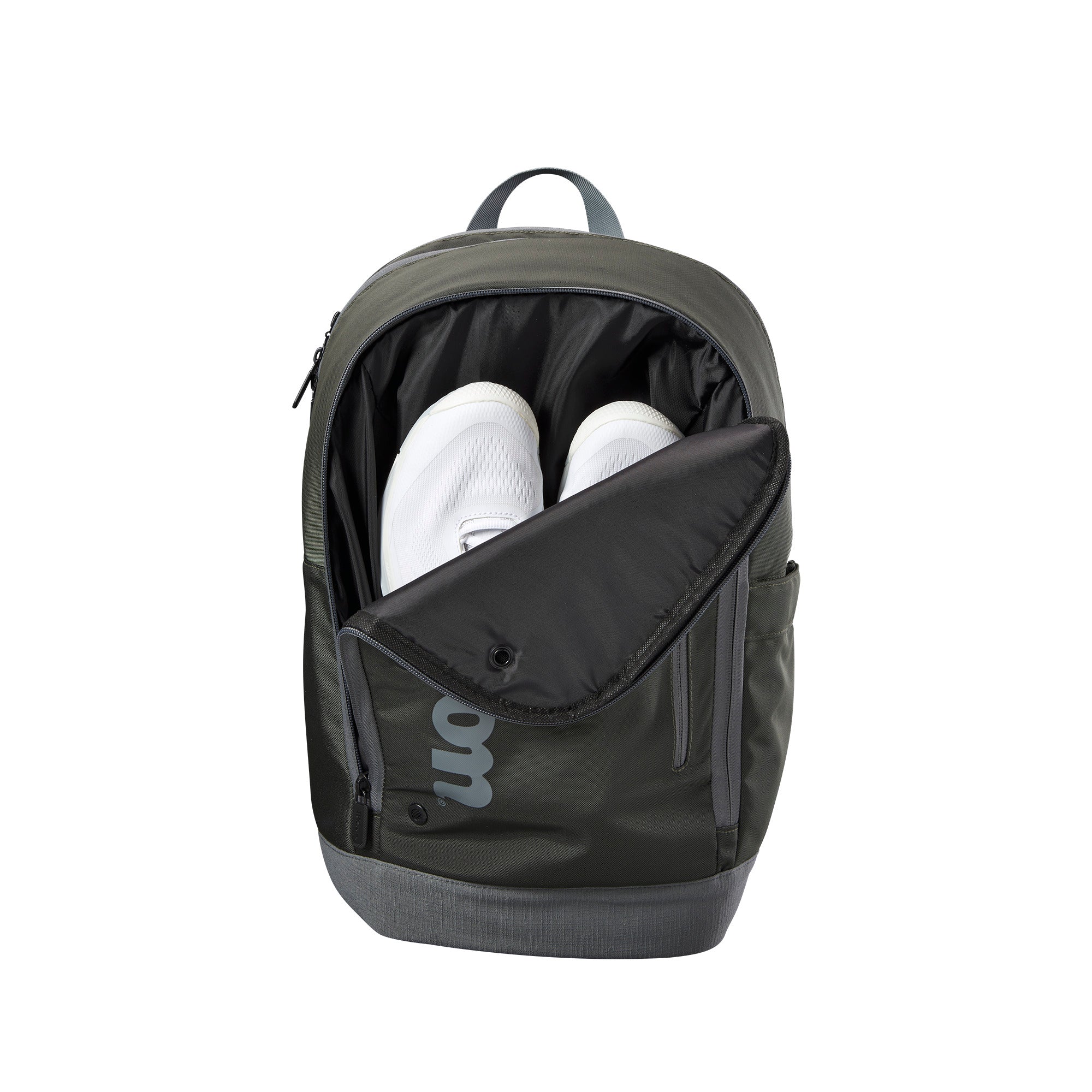 Wilson tour backpack clearance black